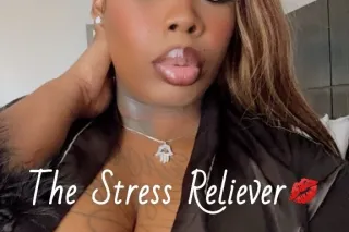 The Stress Reliever💋 - 27 - Image 4