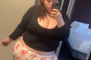 1⃣2⃣0⃣💲Specials 📍GREELEY INCALLS Only 💎BRUNETTE Big booty WHITE GIRL🎰ᒪᑌᑕKY YOᑌ🎲😈🆇 🆁🅰︎🆃🅴🅳✔︎✔︎ 𝙽𝙾 𝚁𝚄𝚂𝙷🤤❥ 𝔼𝕣𝕠𝕥𝕚𝕔 ⚠ 100% REAL ‼🩷 - Image 1