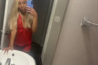 ✨Hey Sioux Falls - New girl here for 3 days! Limited time only - outcalls anywhere with at least $200 QV. Upscale older gentlemen preferred✨ - Image 8