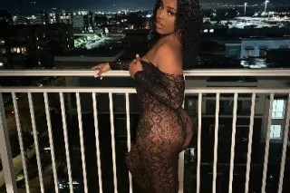 Let this Barbie make your day ... - Image 2