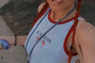 Kandy Red With The Wet Sloppy Head - Image 5