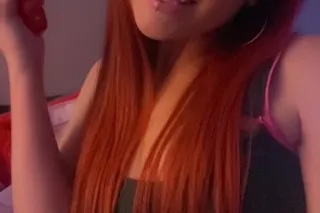 Kandy Red With The Wet Sloppy Head - Image 7