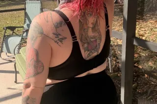 I love how you are messaging me telling me I am dry begging lmao please I rent air bnbs all the time have a home car so really know who the fuck you are talking to. You guys wont approach me to my face though! - Image 6