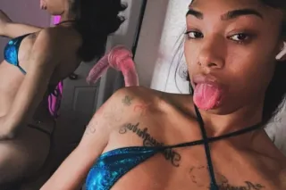 ꧁𝑷𝒆𝒕𝒊𝒕𝒆 𝑺𝒘𝒆𝐞𝐭 𝑻𝒓𝒆𝒂𝒕꧂ - 21 - Image 3