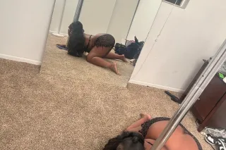 👯♀👯 2 girls available !!! )💯♥I'm 100% real 💯💦 💋💦Ready to fuck👅💦Available day and night💦💚Curvy ass and clean pussy💋 ❤ 24/7 Right now - Image 5