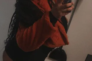 sexy brown skin baddie - Image 6