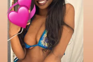 SLutTy 🍫 PRincESs💦💦🅒🅛🅘🅒🅚 🍒🍭 🅗🅔... - Image 1