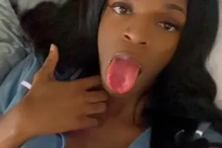 come fuck a TRANNY MOUTH 💦💦💦💦 - Image 6