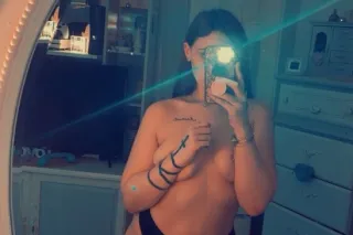 real red head ready to ride - ... - Image 1