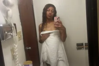 outcalls and car dates - Image 6