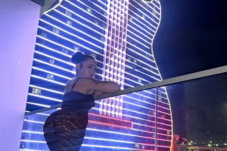 your petite treat - 20 - Image 2