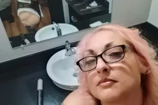 Sexy, Sweet, Independent and E... - Image 1