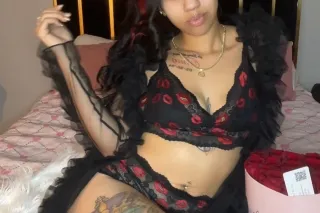 SexxyAngelic💋 - 20 - Image 1