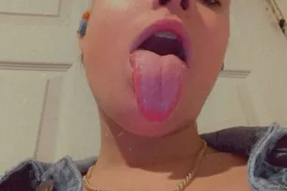 SELLING 15$ CONTENT FOR CHEAP ... - Image 2