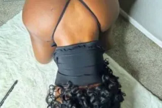 avaiable latina ❤💕 open 24/7 -... - Image 2