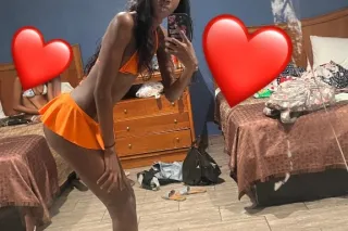 💋Pretty Petite & Ready to Meet... - Image 2