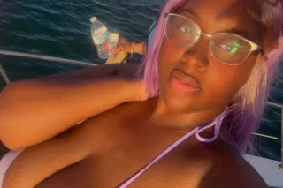 CAR DATE ONLY BJ ONLY BRING CONDOM - Image 3