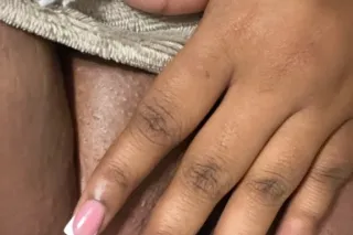 sexy thick and ready to please😉😘 - Image 5