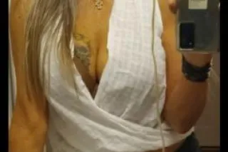 hey y'all they say country gir... - Image 1