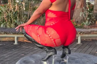 bounce booty with amazing skills - Image 5