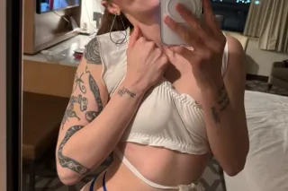 100% SQUIRT ON DEMAND💦💦 100% r... - Image 2