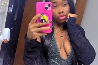 HI my name is sexy Chocolate😍 ... - Image 1