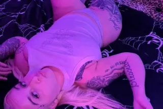 I like to be fucked like a sluttt,🤪 incall only‼‼ come score a touchdown 😉 - Image 5