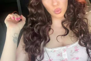 RedHead Visiting - Image 9