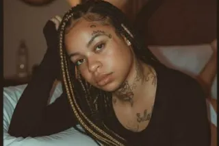 😈 2 BEAUTIFUL LADIES REDBONE N... - Image 2