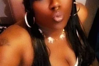 😈 2 BEAUTIFUL LADIES REDBONE N... - Image 4