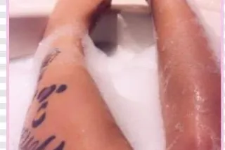 Cute Hottie 🥰 Nice Body 💪🏼 Wit... - Image 3