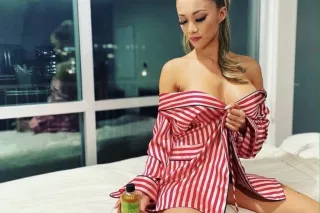 Sweet & Petite Stunning Thaila... - Image 1