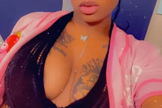 AVAILABLE 2 OFFER QUALITY ESCO... - Image 1