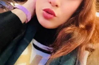 🎉🎀Sexy Curvy Friendly Beauty 🎉... - Image 1