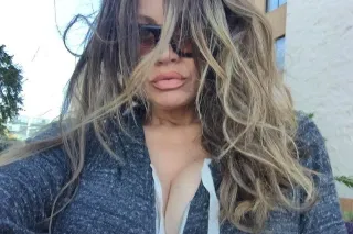 your favorite pornstar is read... - Image 3