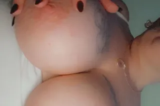 Thick girl chunky booty perky titties 💅 - Image 6