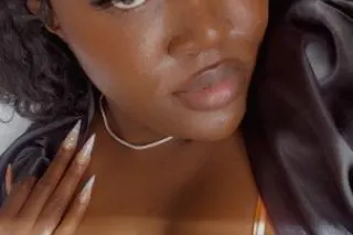 READ BEFORE CONTACTING ME 💕🙃 wetter and better than her 👇🏽and her 👆🏽 😌💦.. - Image 5