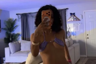 😻ᴘʀᴇᴛᴛʏ ғᴀᴄᴇ ᴡɪᴛʜ ᴀ ᴘᴇᴛɪᴛᴇ ᴡᴀɪsᴛ⏳ In town for short period💋✈ Juicy wet💦💦 cum play - Image 5