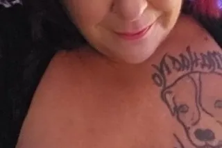 Luxury Service: Step Mom Avail... - Image 2