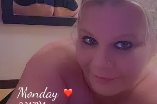 💋⭐💋⭐I'M IMAGINING YOUR HANDS A... - Image 3