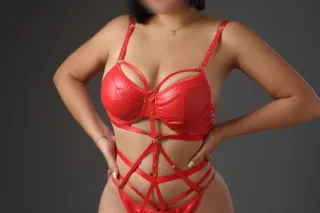 💚Available Latina, 🍇🩵hot, and ... - Image 2