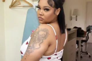 CUM HERE DADDY 😘 - 25 - Image 1