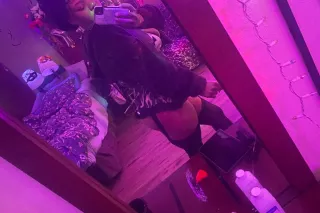 Top tier Service with the 1 and Only Honey ❤😊✅🔥💕🫶Sexy Milfy Seductress - Image 5