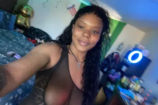 Top tier Service with the 1 and Only Honey ❤😊✅🔥💕🫶Sexy Milfy Seductress - Image 7