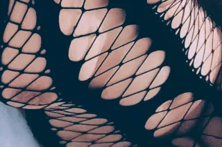 Soft Lips, Deep Energy, Unforg... - Image 4