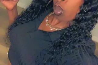 SLIM THICK WITH A FAT ASS I GOT THE BEST THROAT IN THE CITY COME GET ATE UP BY THE BEST💦💦💦💦😝 - Image 4