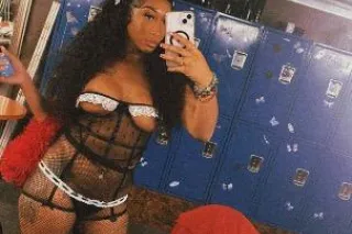 sexiiiiii waterpark millieeee💦... - Image 4