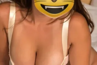 AVAILABLE FOR INCALL - 27 - Image 2