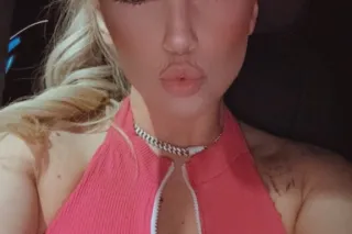 South Austin Hottie!! blonde thick fatt ass - Image 8