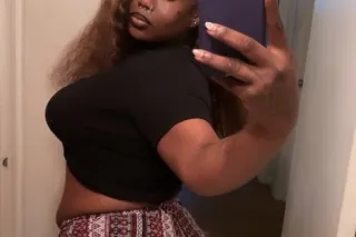 $60 qv 🖤 Located in Vicksburg ... - Image 1